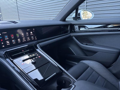 2024 Porsche Panamera RWD