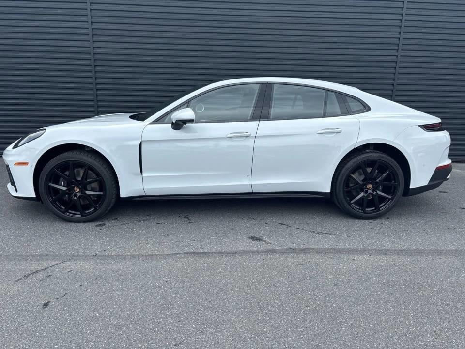 2024 Porsche Panamera RWD