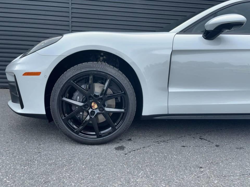 2024 Porsche Panamera RWD