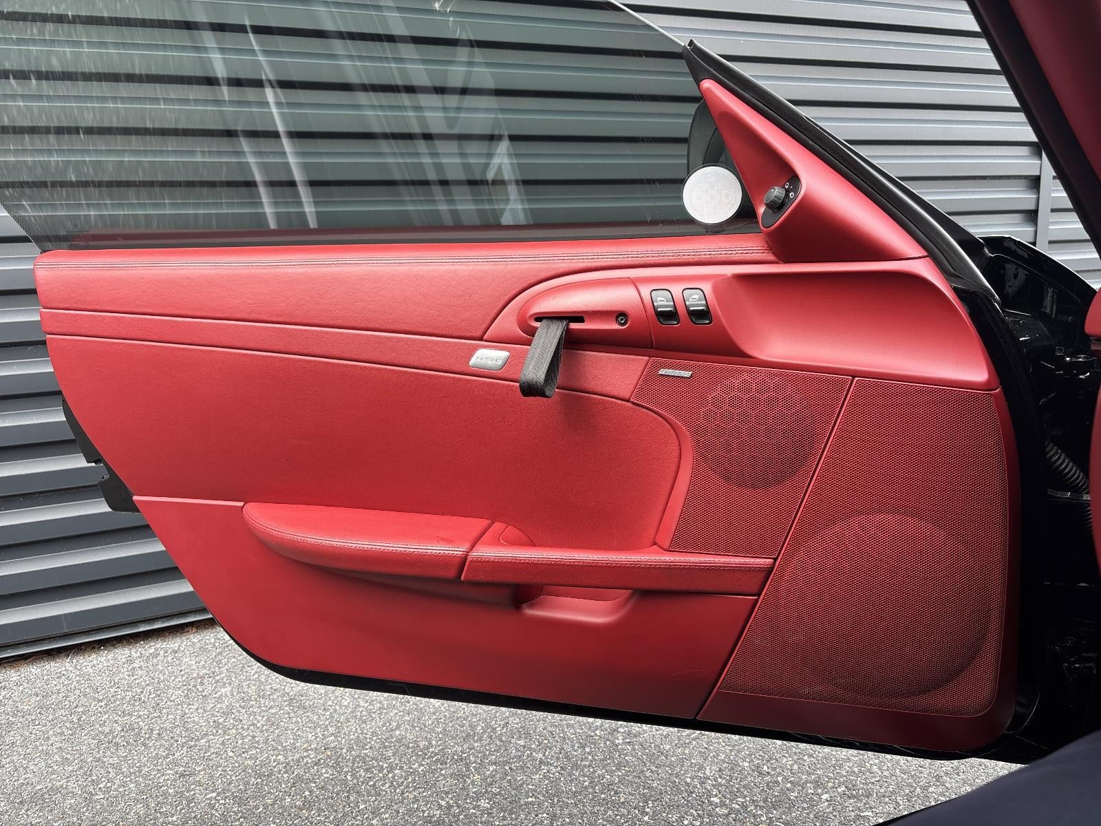 2012 Porsche Cayman 2dr Cpe R