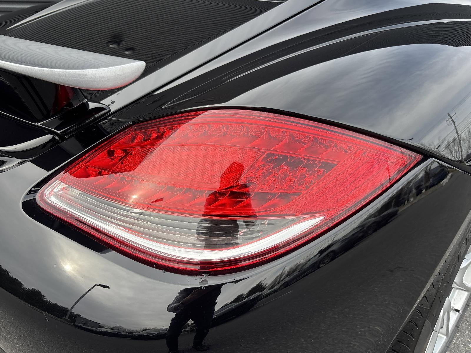 2012 Porsche Cayman 2dr Cpe R