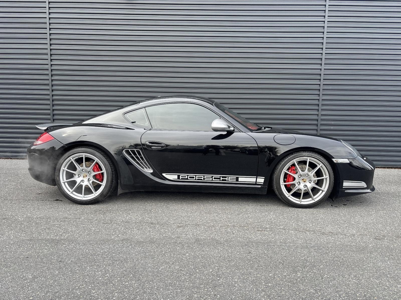 2012 Porsche Cayman 2dr Cpe R