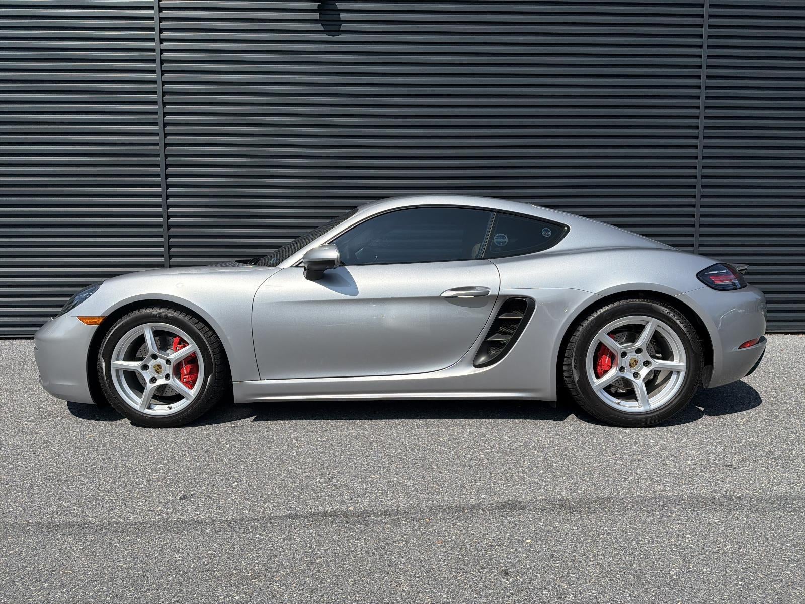 2023 Porsche 718 Cayman S Coupe
