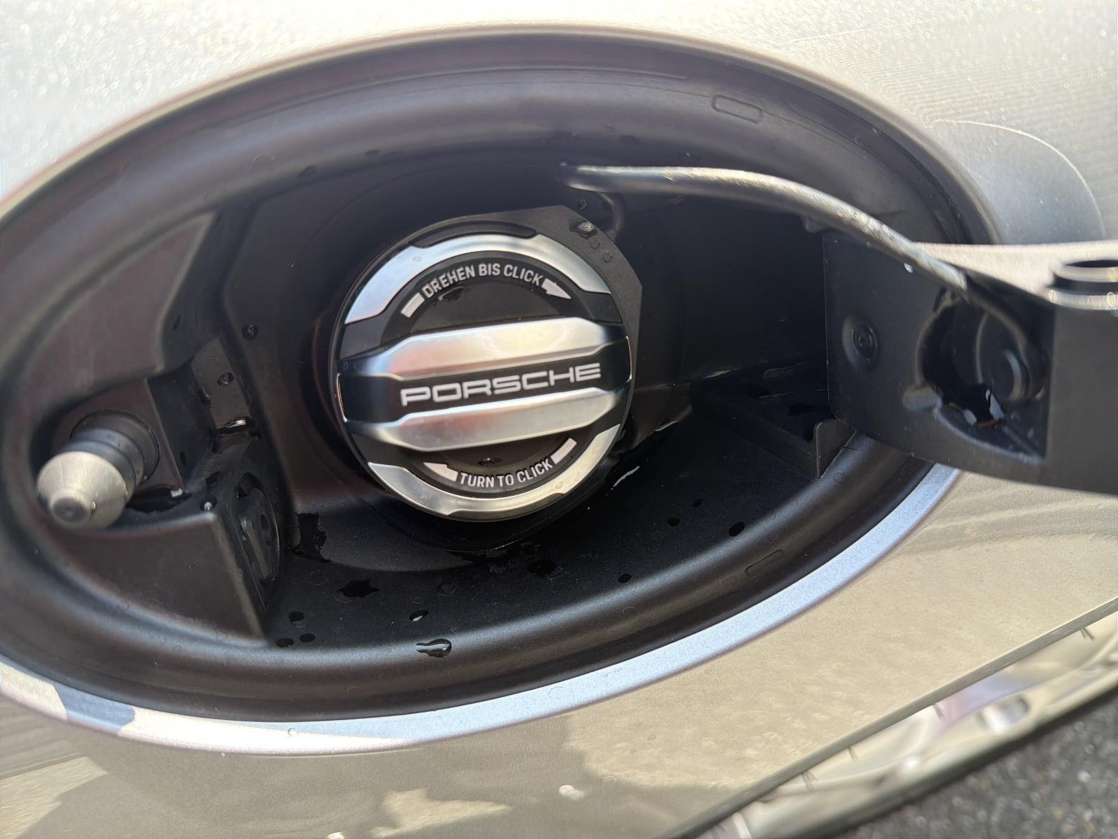 2023 Porsche 718 Cayman S Coupe