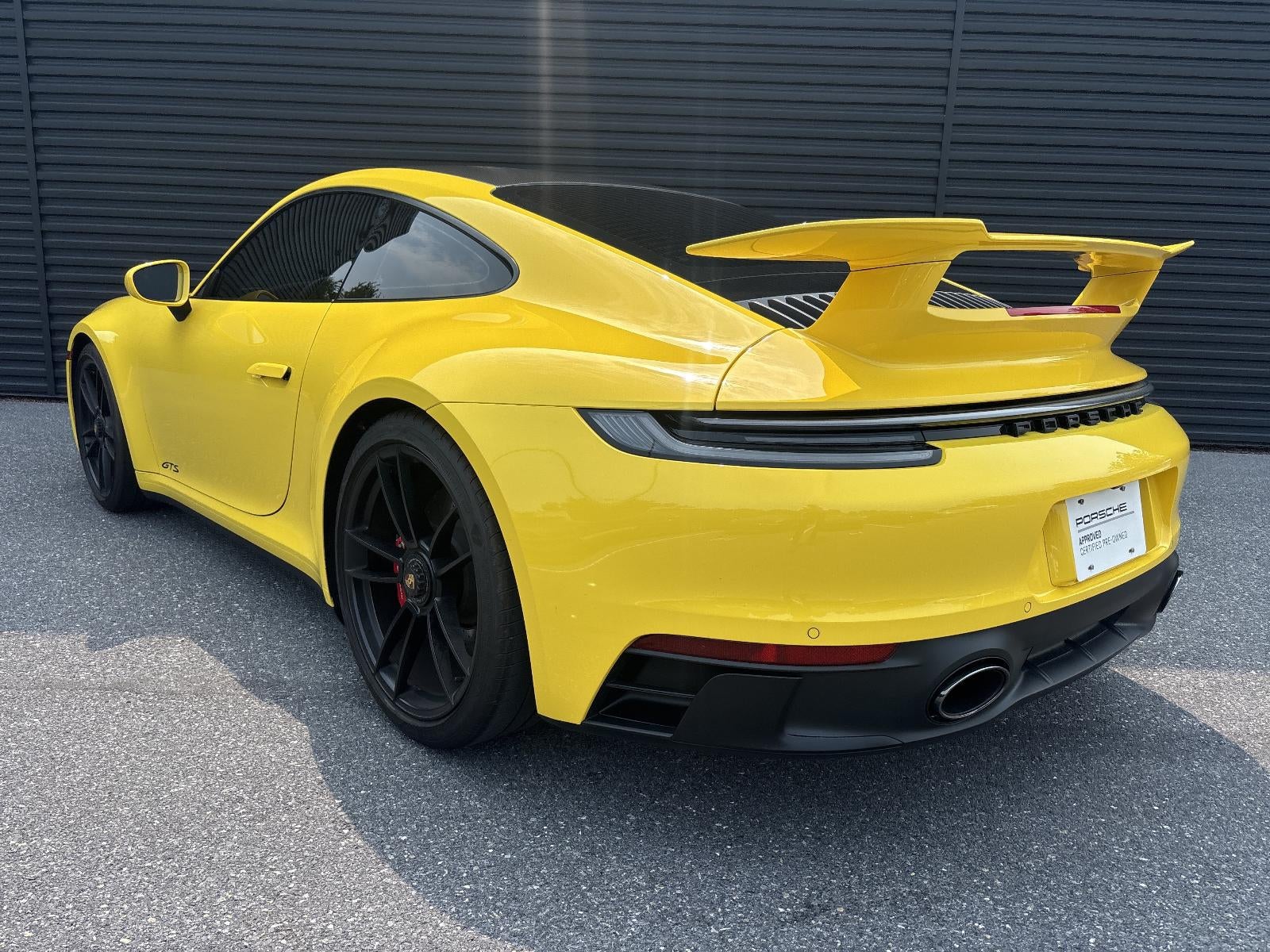 2022 Porsche 911 Carrera 4 GTS Coupe