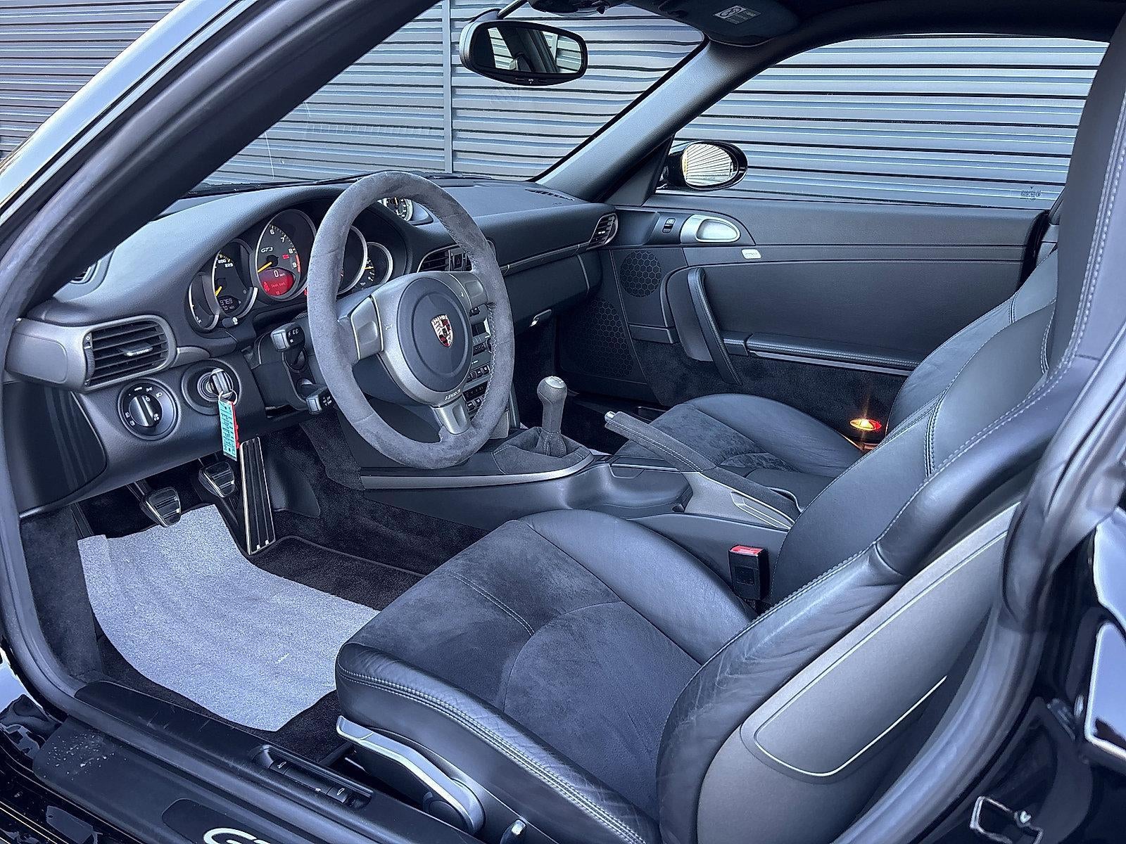 2007 Porsche 911 2dr Cpe GT3