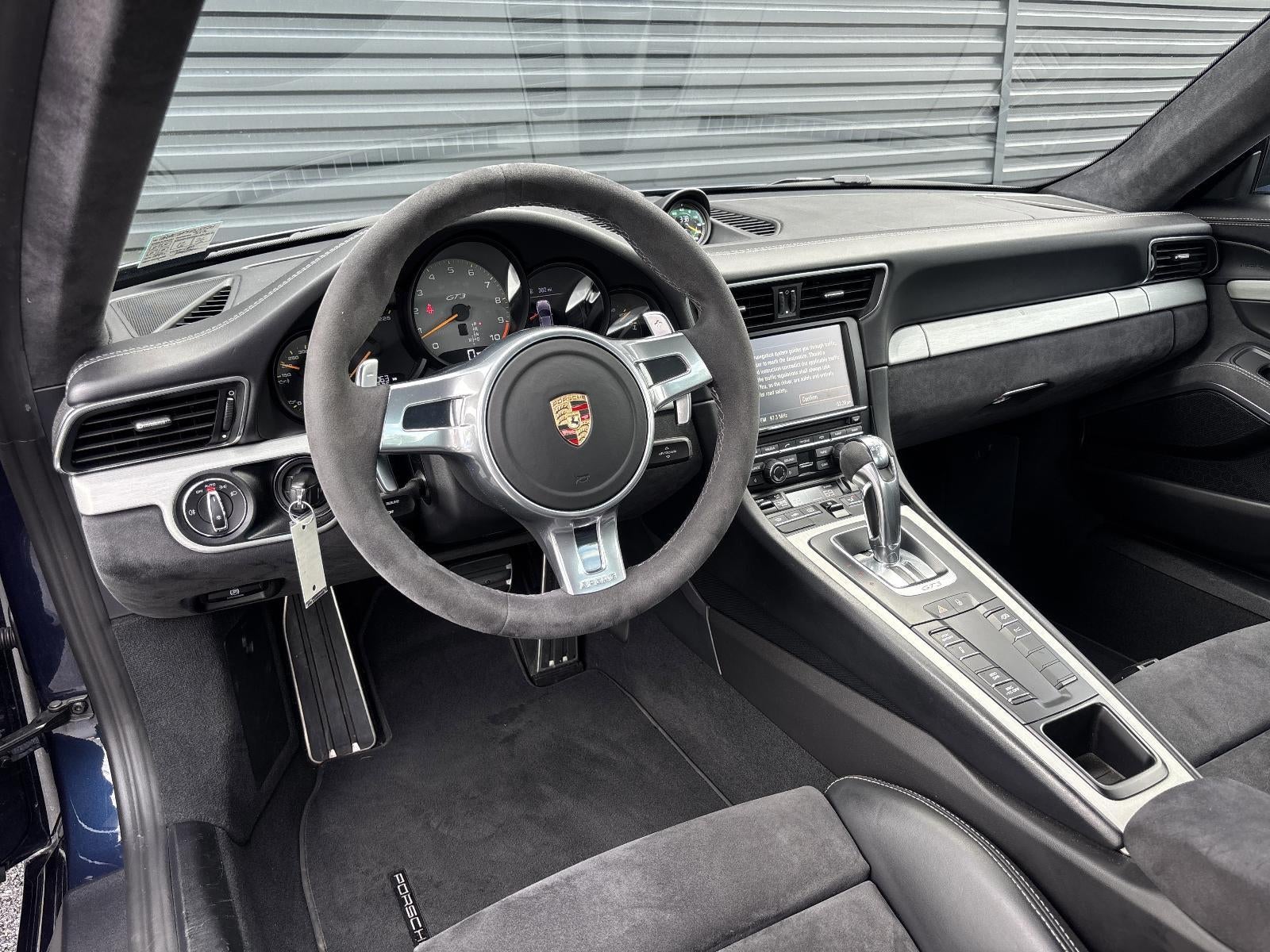 2015 Porsche 911 2dr Cpe GT3