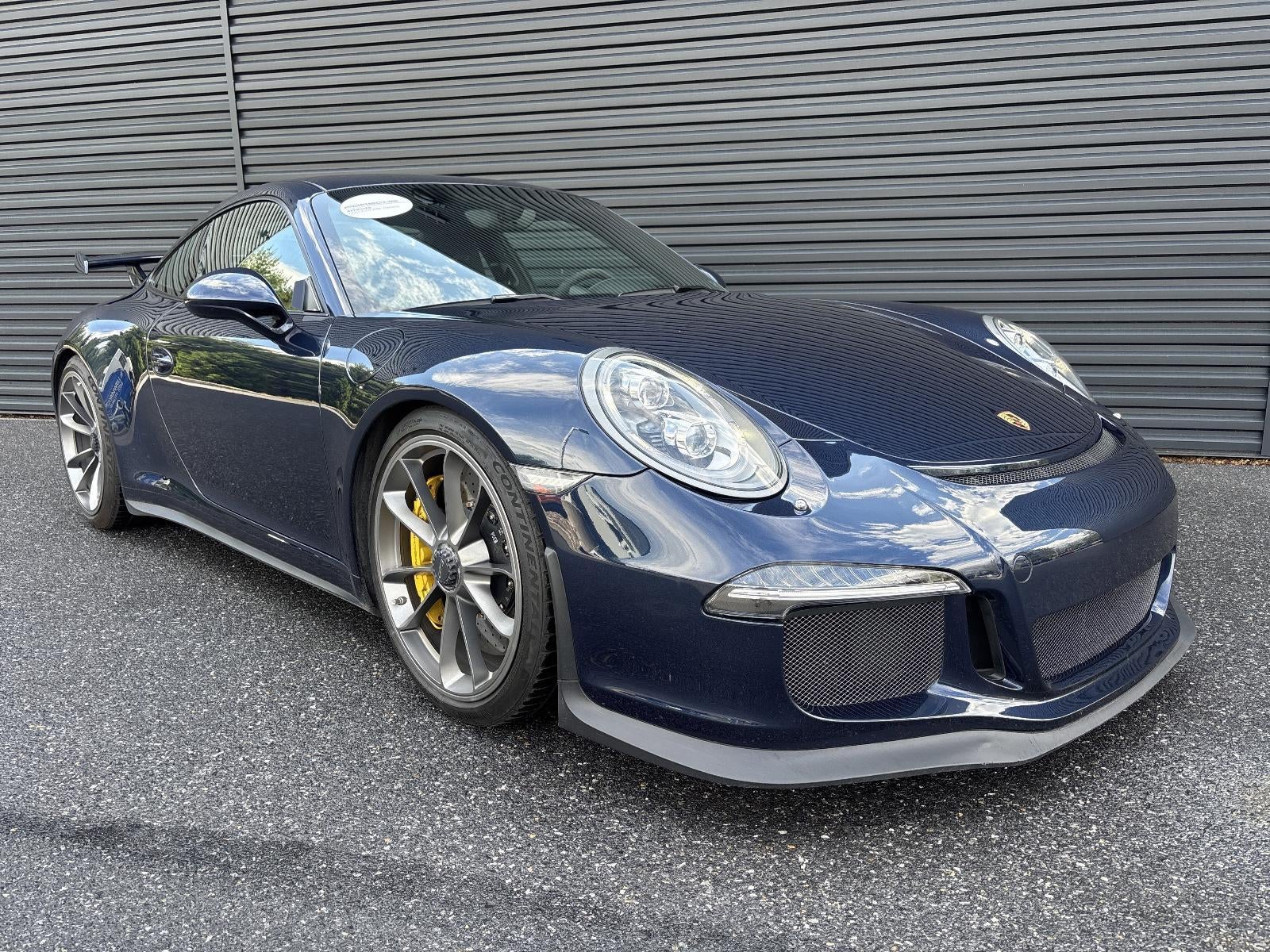 2015 Porsche 911 2dr Cpe GT3