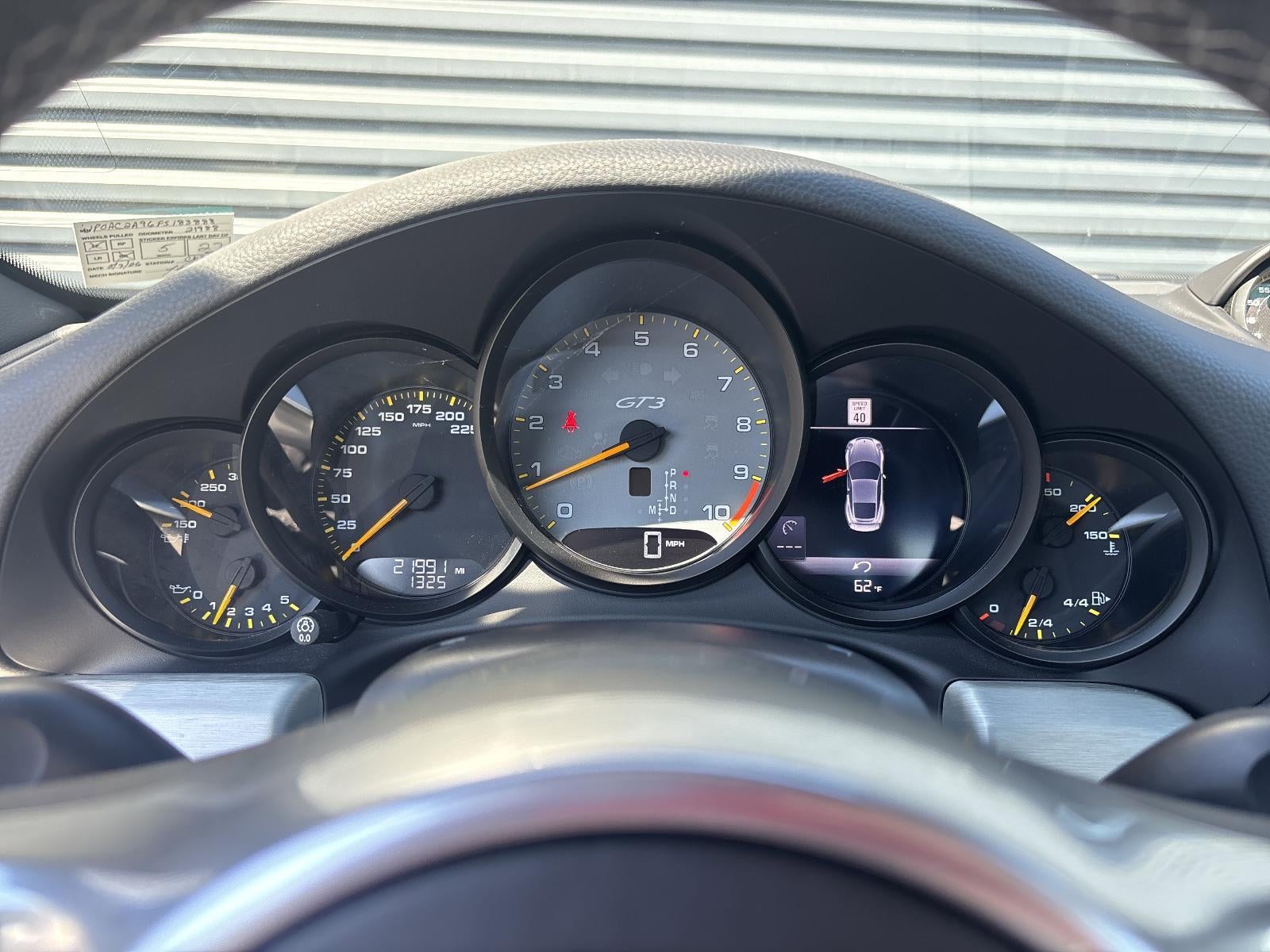 2015 Porsche 911 2dr Cpe GT3