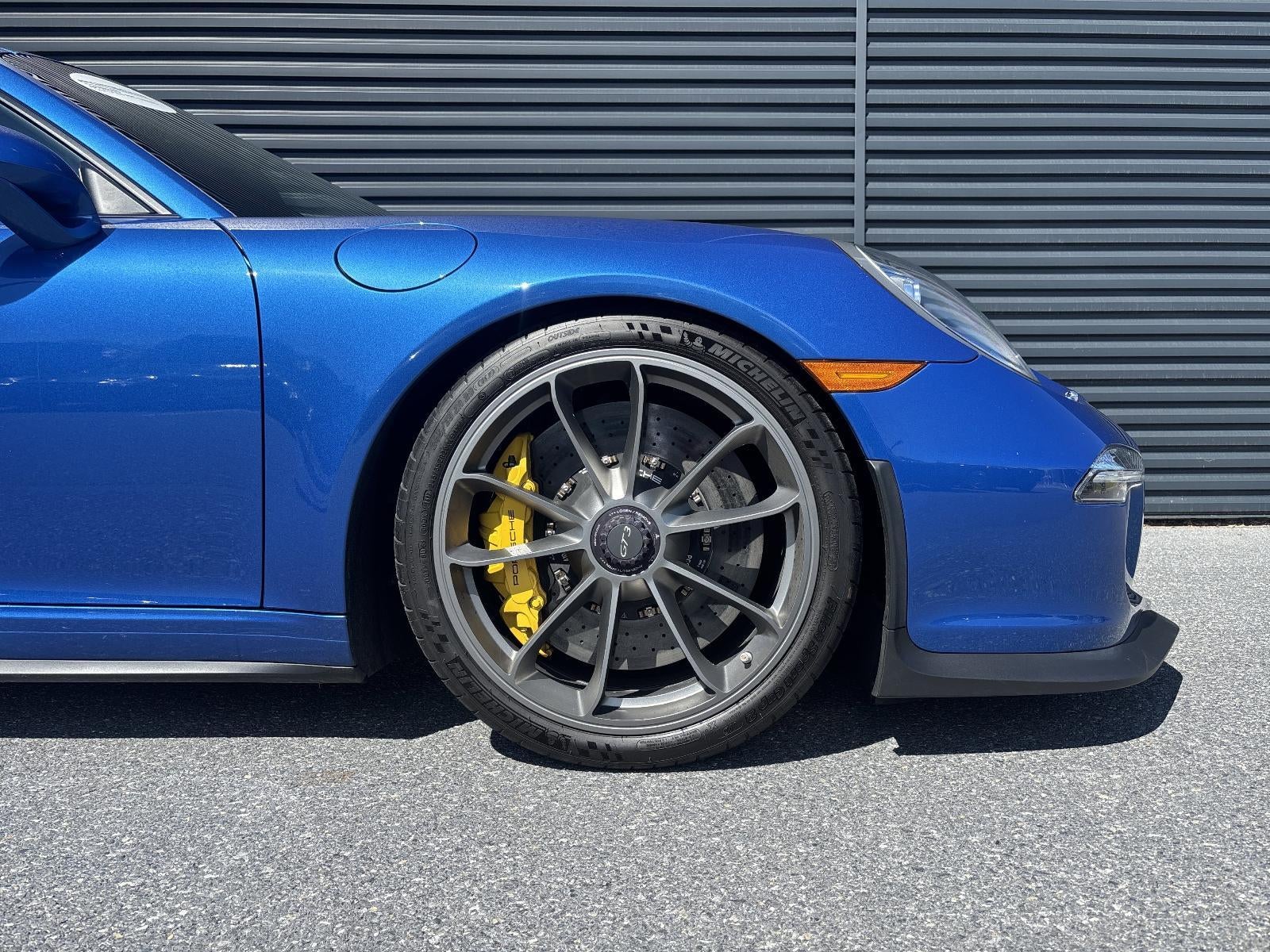 2015 Porsche 911 2dr Cpe GT3