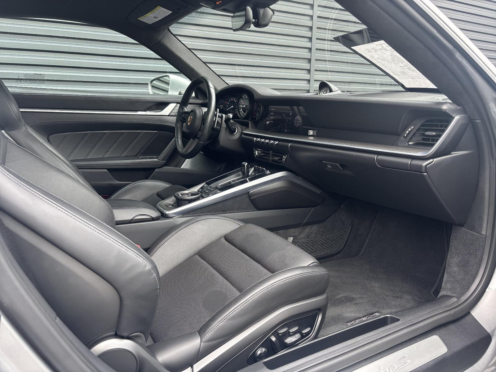 2022 Porsche 911 Turbo Coupe