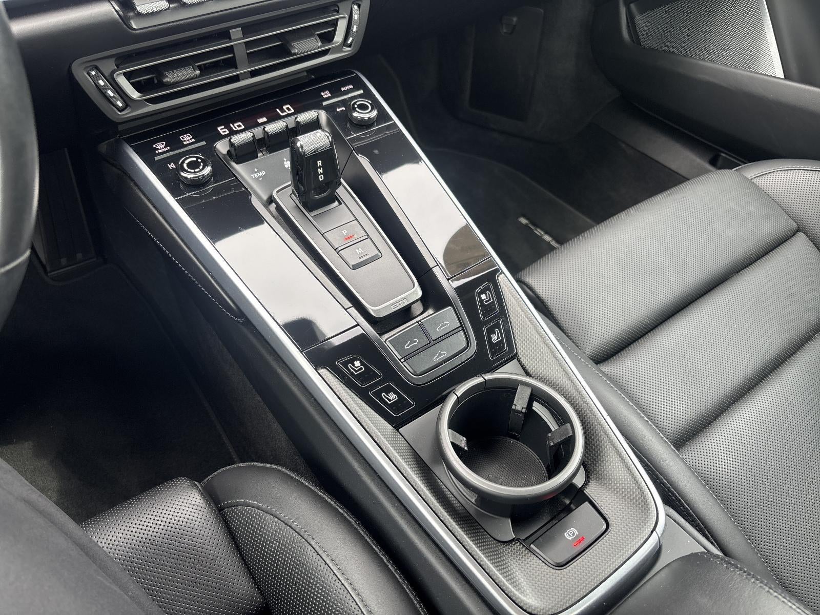 2022 Porsche 911 Turbo Coupe