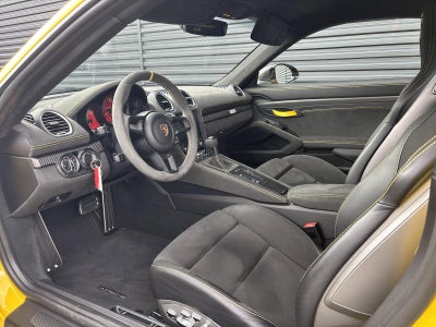 2023 Porsche 718 Cayman GT4 RS Coupe