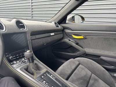 2023 Porsche 718 Cayman GT4 RS Coupe