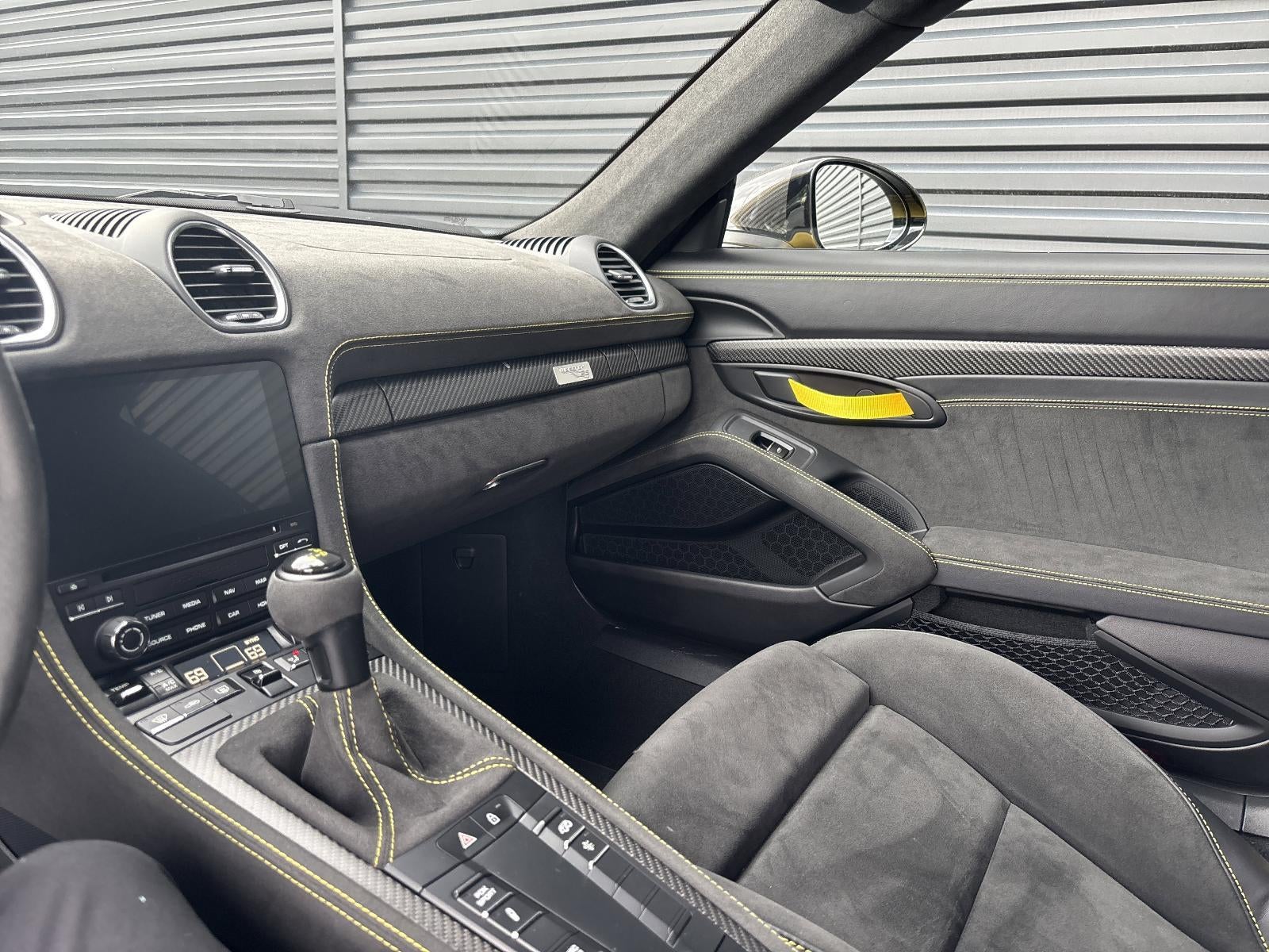 2023 Porsche 718 Cayman GT4 RS Coupe