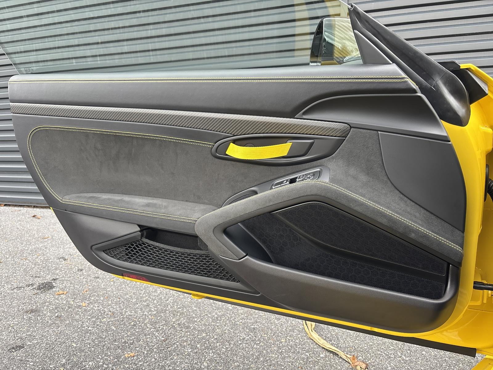 2023 Porsche 718 Cayman GT4 RS Coupe