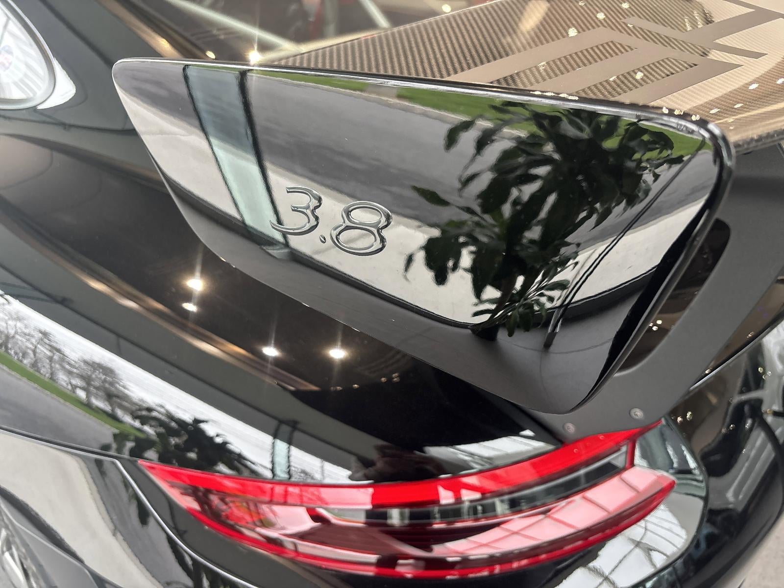 2018 Porsche 911 GT2 RS Coupe