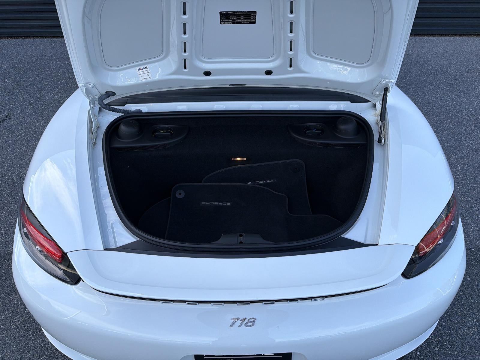 2017 Porsche 718 Boxster Roadster