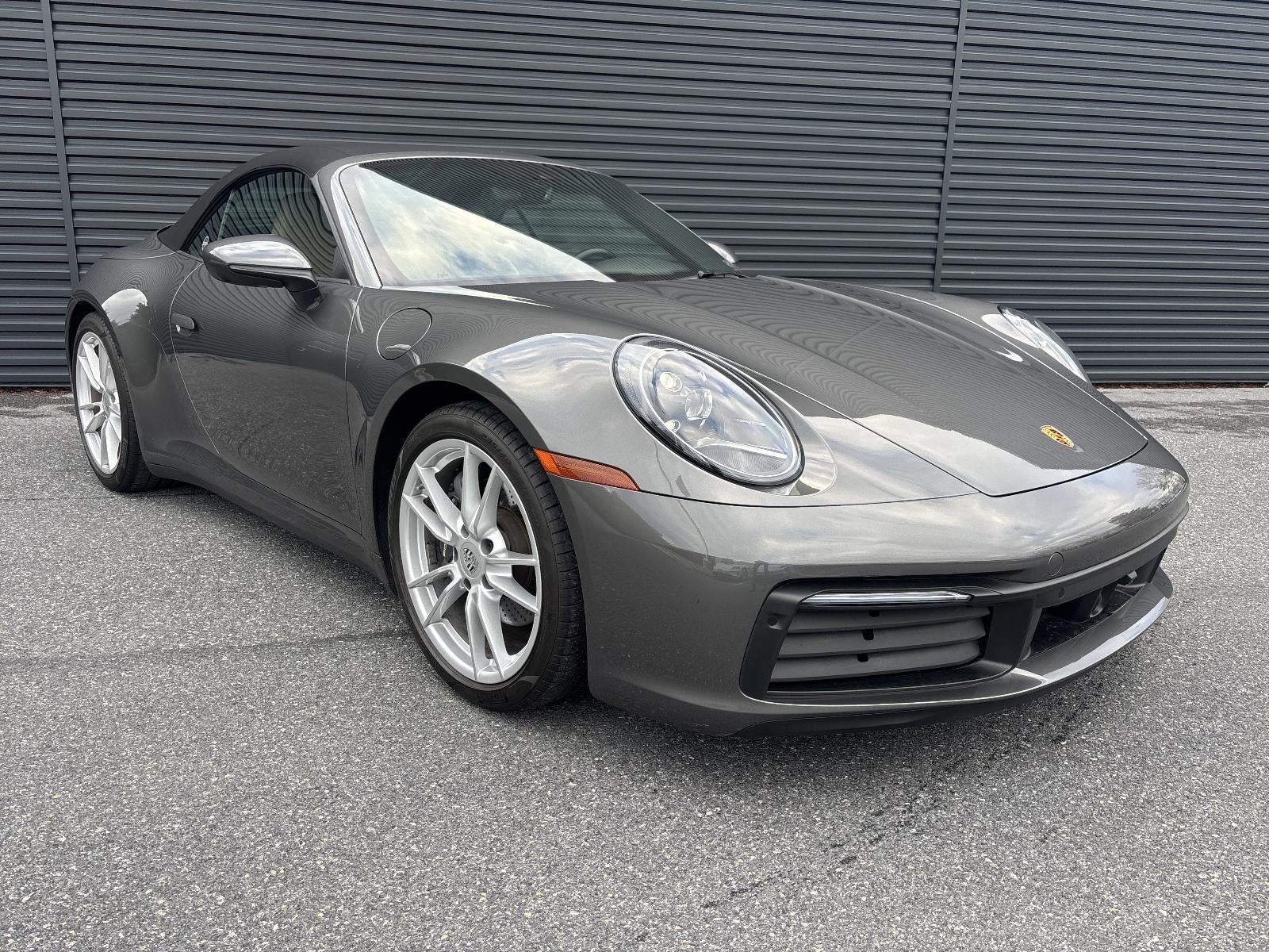 2022 Porsche 911 Carrera Cabriolet