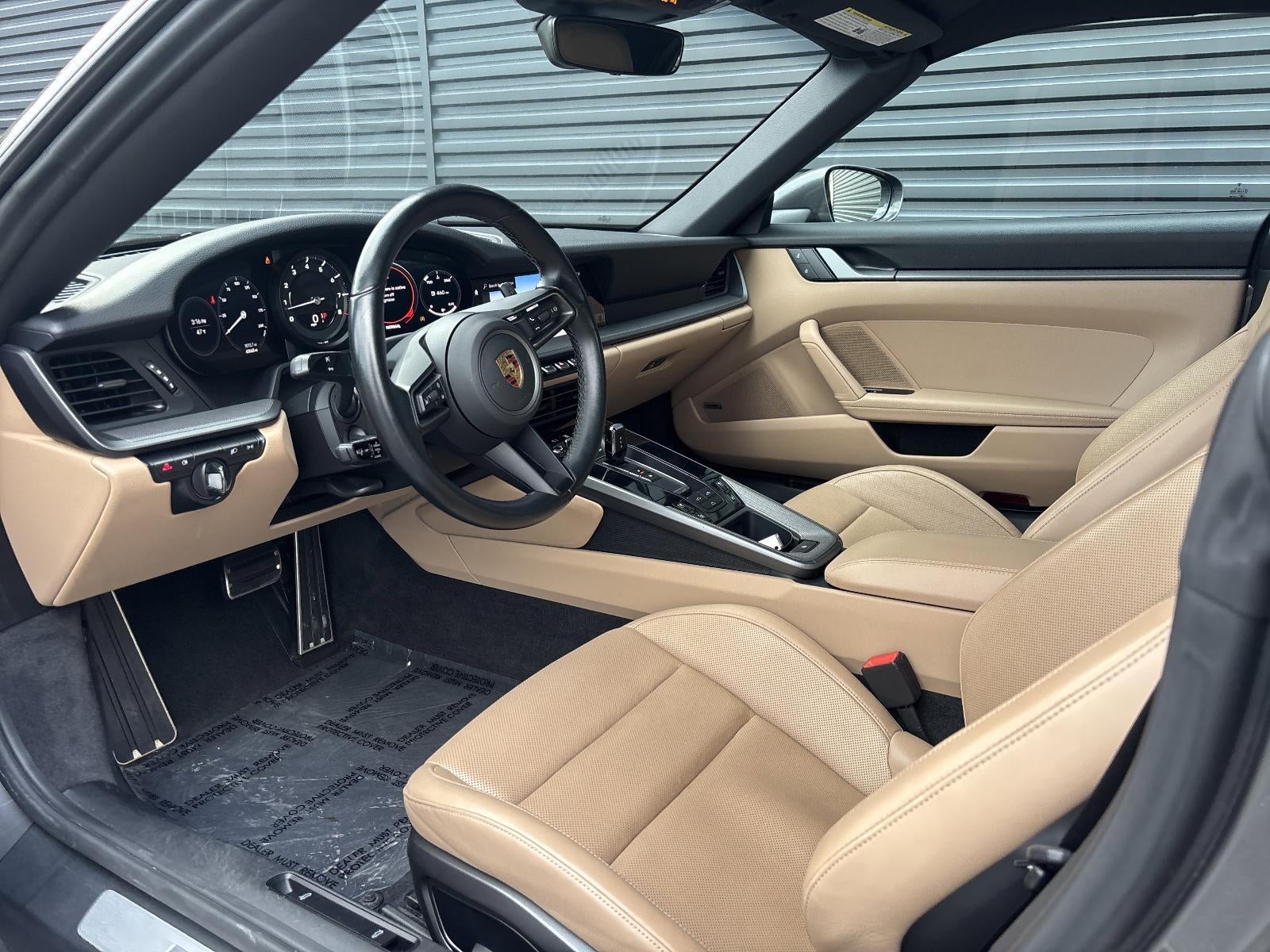 2022 Porsche 911 Carrera Cabriolet