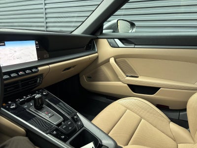 2022 Porsche 911 Carrera Cabriolet