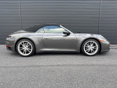 2022 Porsche 911 Carrera Cabriolet