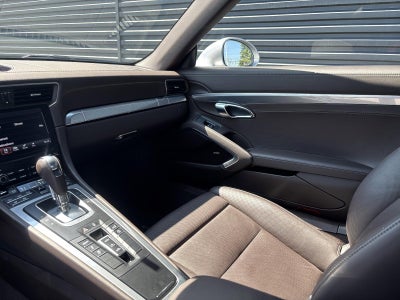 2017 Porsche 911 Carrera Cabriolet