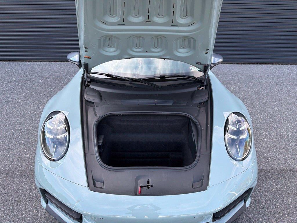 2025 Porsche 911 Carrera T Cabriolet