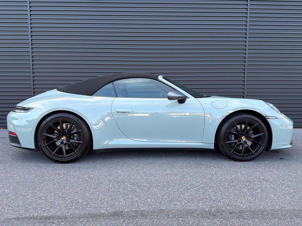 2025 Porsche 911 Carrera T Cabriolet
