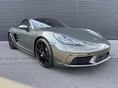 2025 Porsche 718 Boxster S Roadster