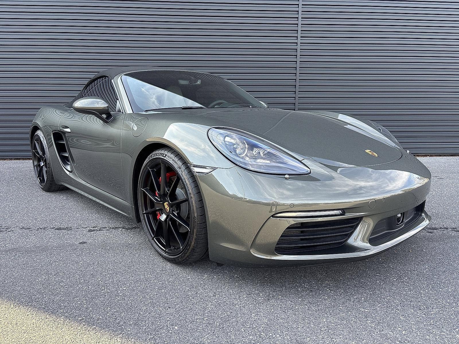 2025 Porsche 718 Boxster S Roadster