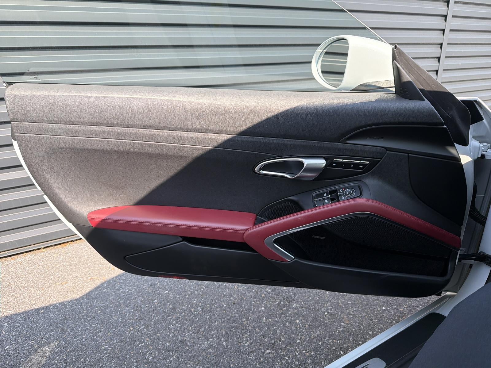 2019 Porsche 718 Boxster S Roadster