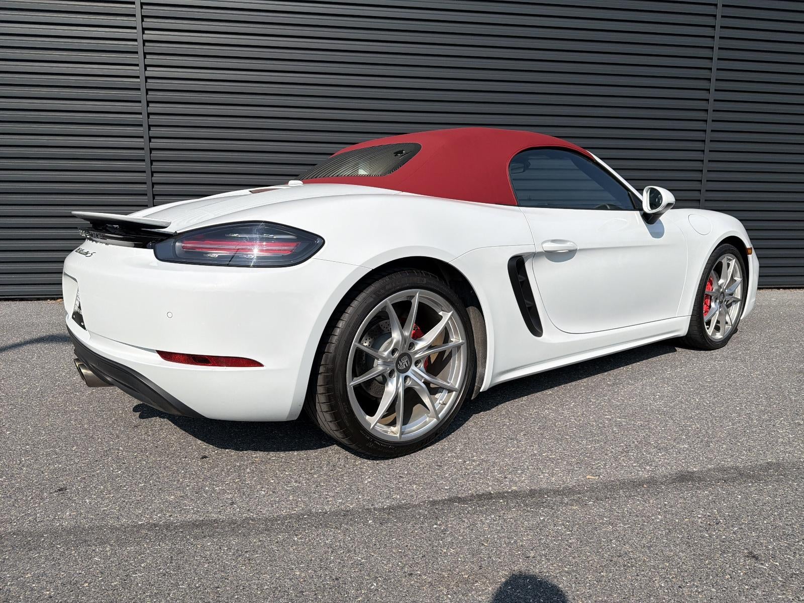 2019 Porsche 718 Boxster S Roadster