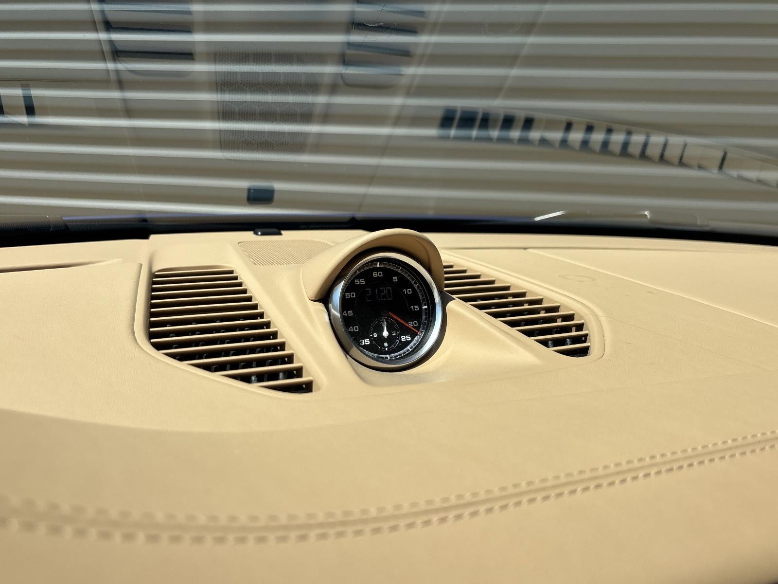 2016 Porsche 911 2dr Cabriolet Carrera 4S