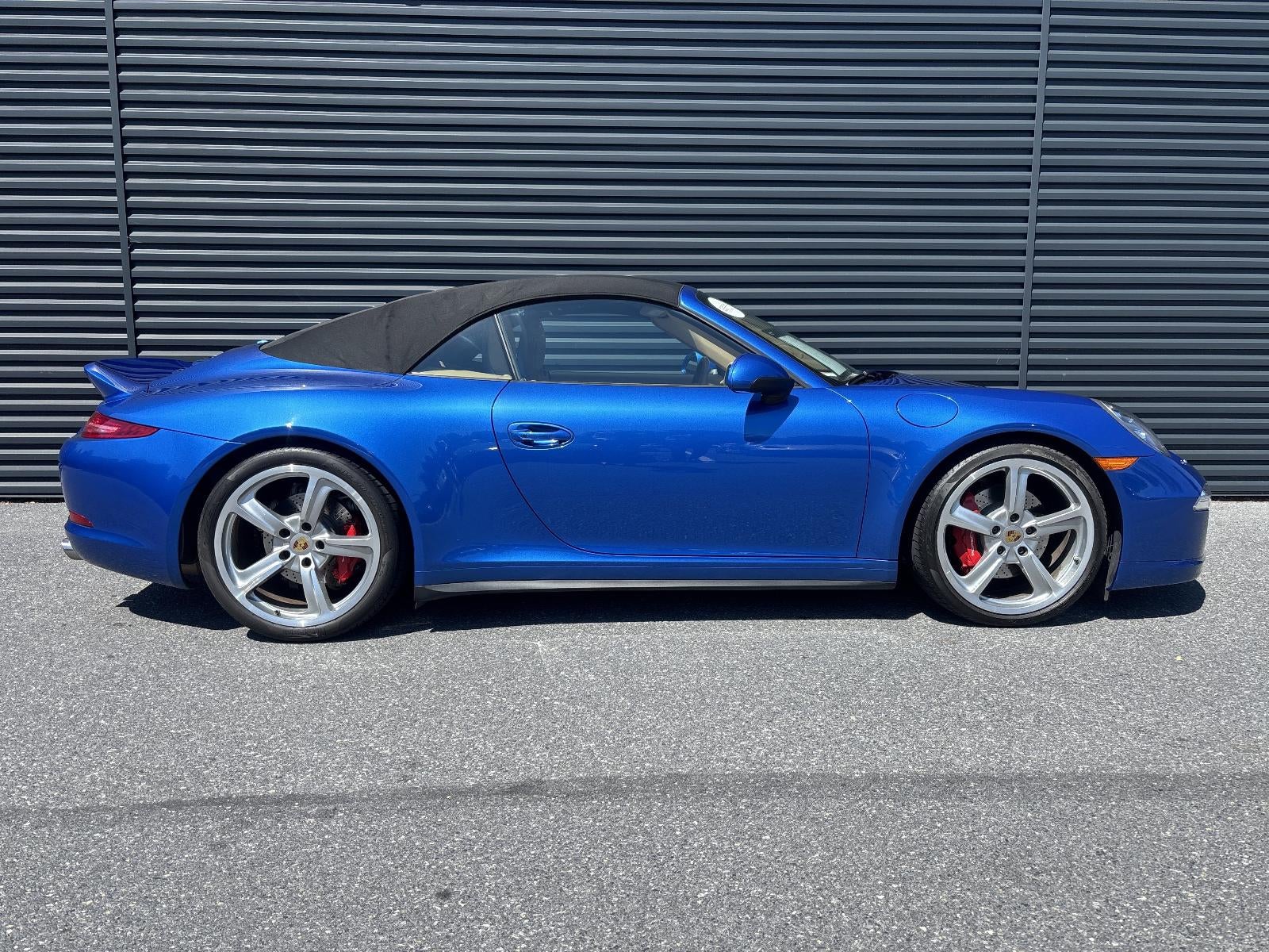 2016 Porsche 911 2dr Cabriolet Carrera 4S