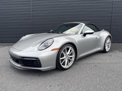 2024 Porsche 911 Carrera 4 Cabriolet
