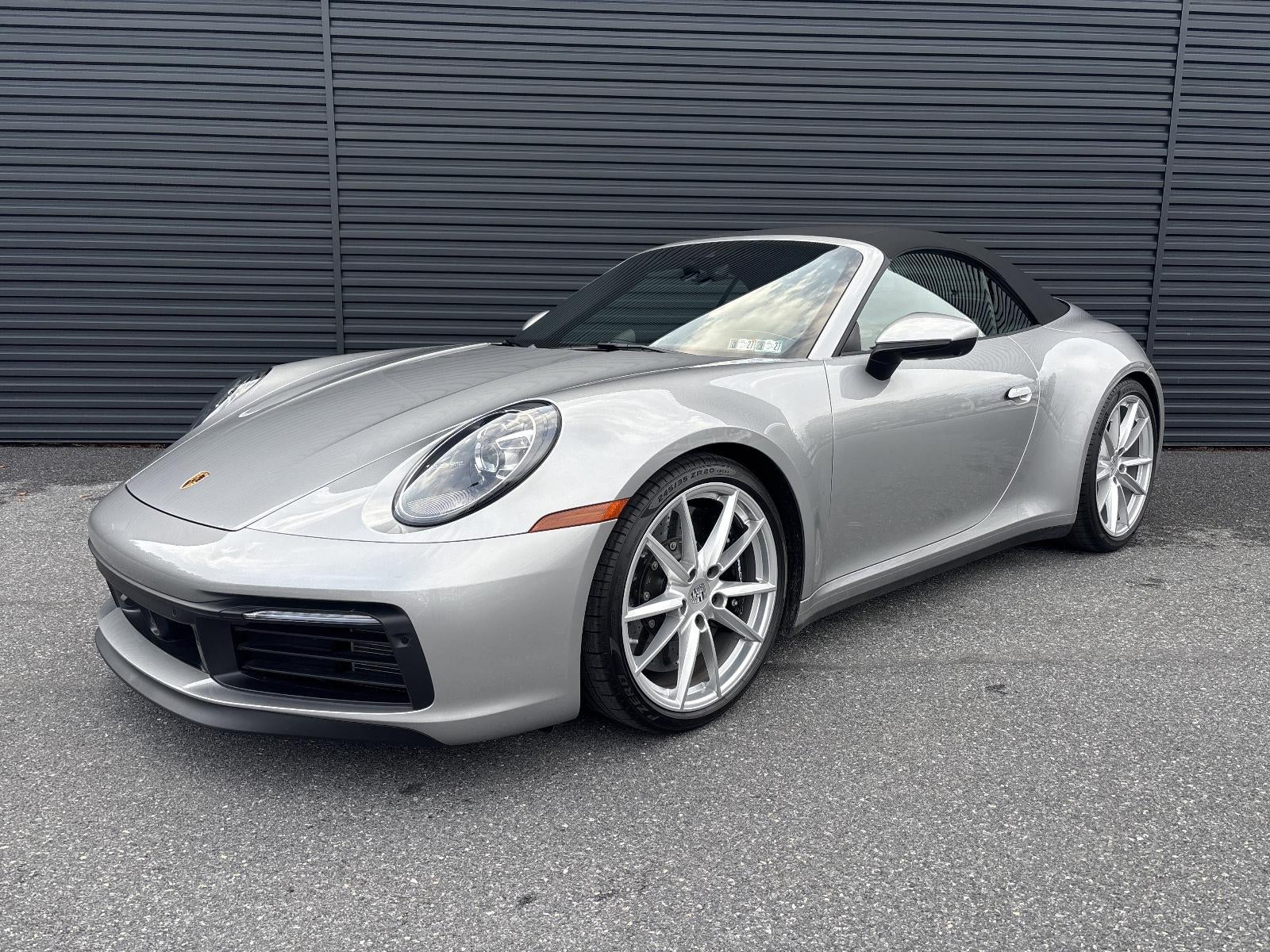 2024 Porsche 911 Carrera 4 Cabriolet