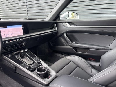 2024 Porsche 911 Carrera 4 Cabriolet