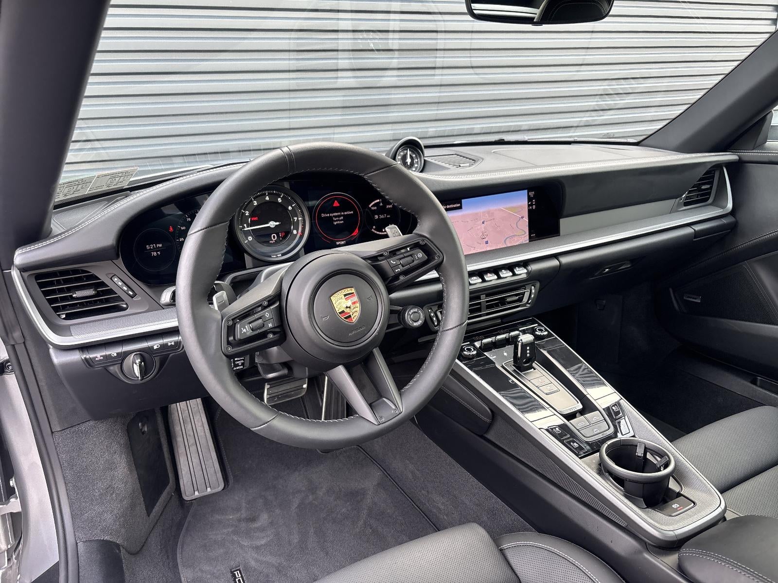 2024 Porsche 911 Carrera 4 Cabriolet