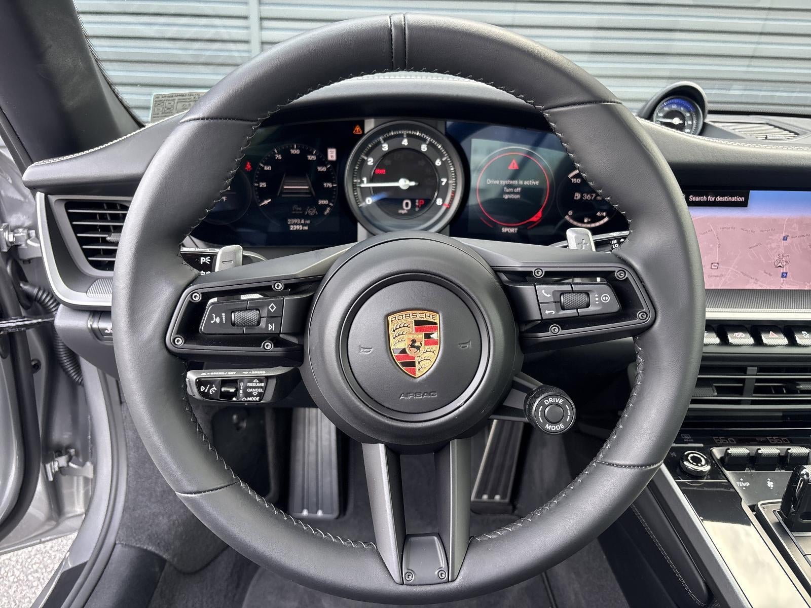 2024 Porsche 911 Carrera 4 Cabriolet