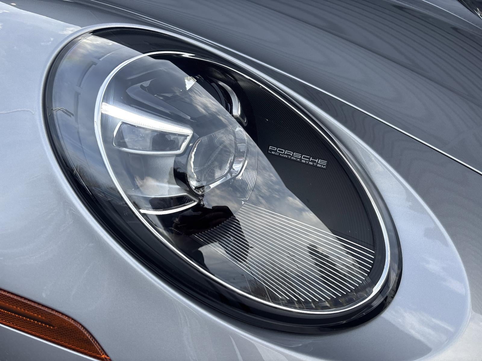 2024 Porsche 911 Carrera 4 Cabriolet