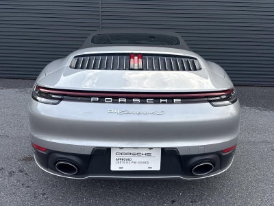 2024 Porsche 911 Carrera 4 Cabriolet