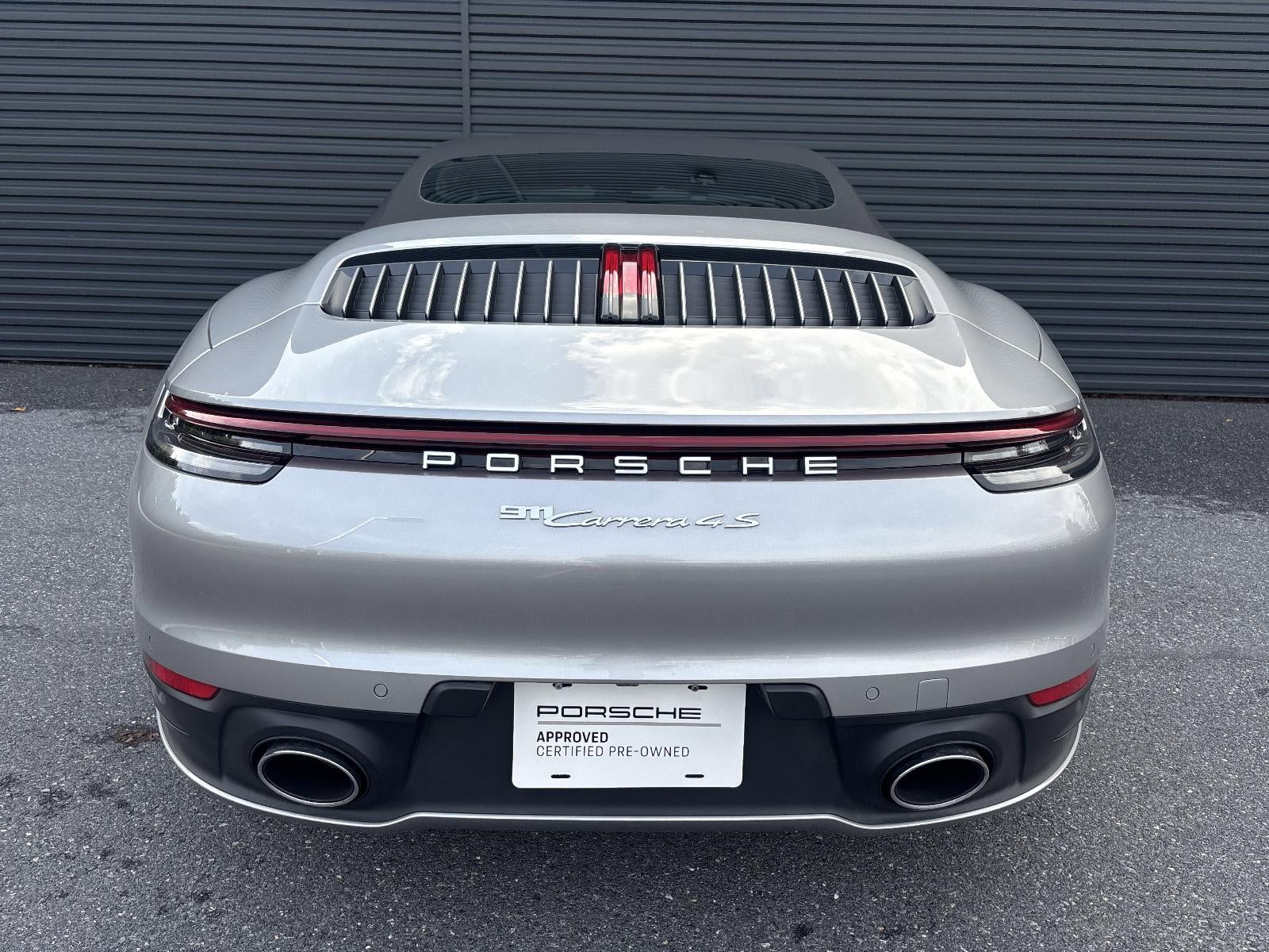 2024 Porsche 911 Carrera 4 Cabriolet