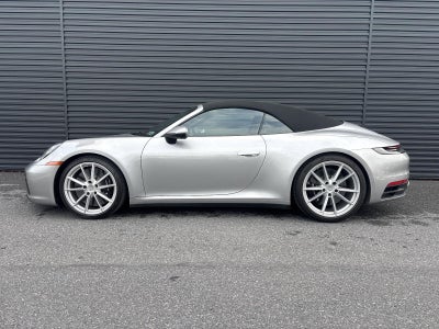 2024 Porsche 911 Carrera 4 Cabriolet