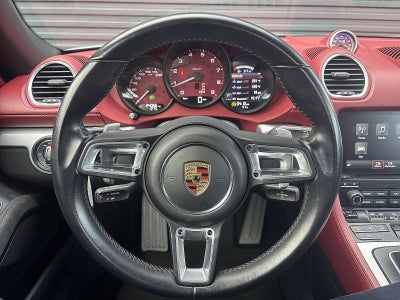 2021 Porsche 718 Spyder Roadster