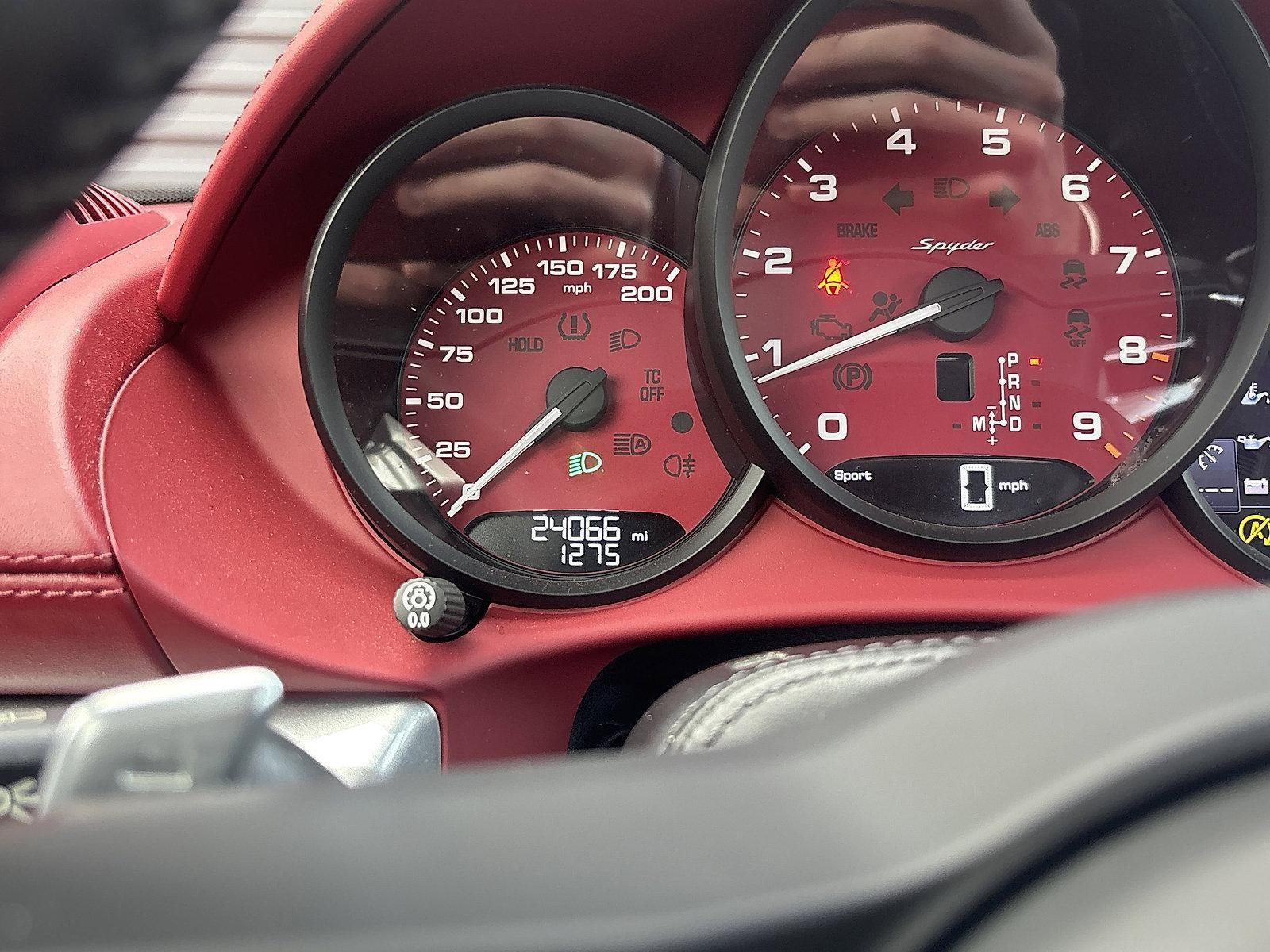 2021 Porsche 718 Spyder Roadster