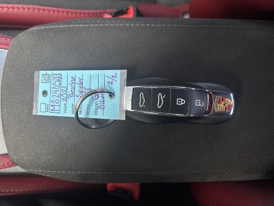 2021 Porsche 718 Spyder Roadster