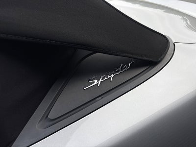 2021 Porsche 718 Spyder Roadster