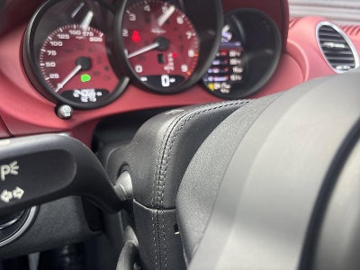 2021 Porsche 718 Spyder Roadster