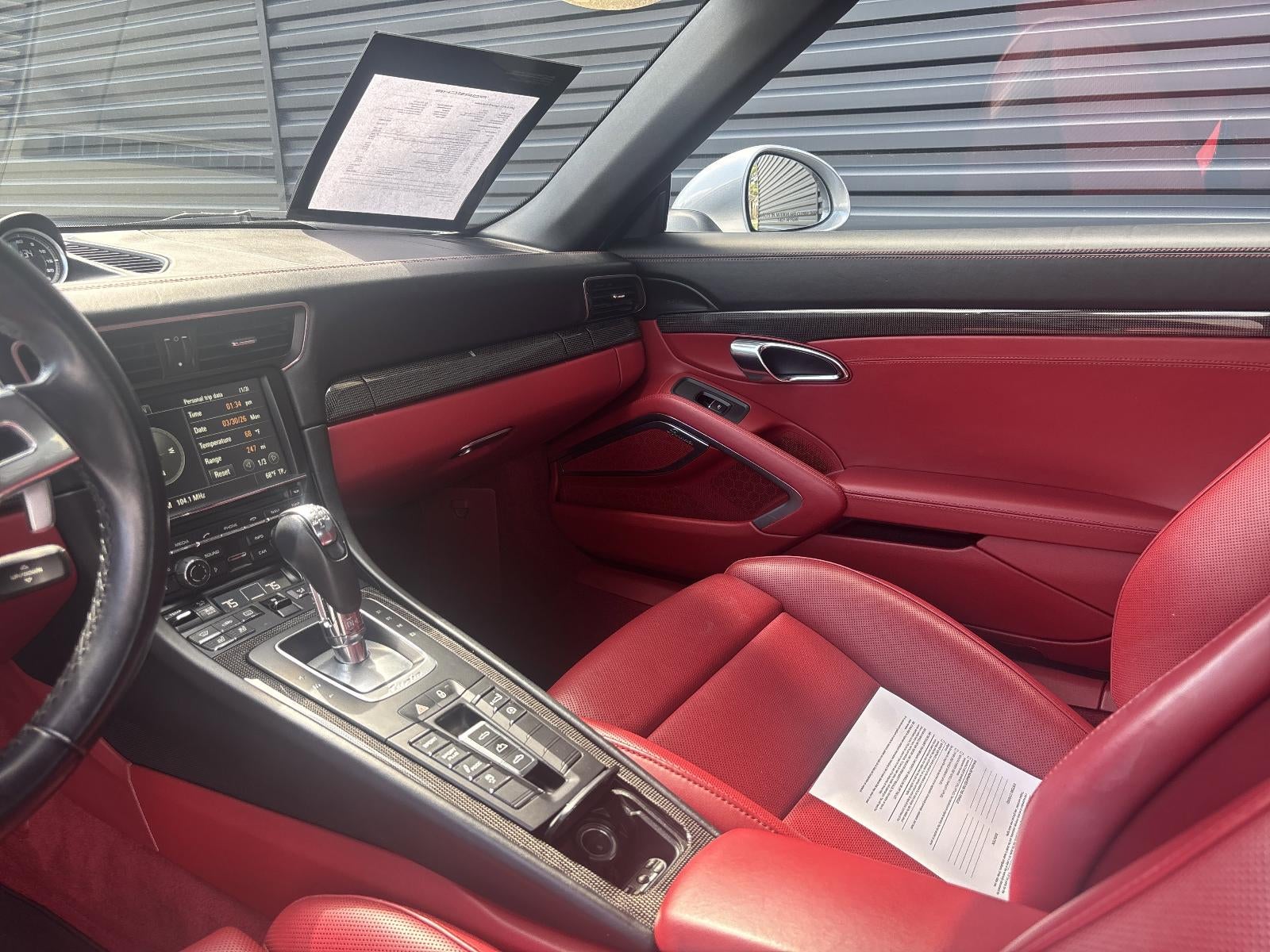 2015 Porsche 911 2dr Cabriolet Turbo